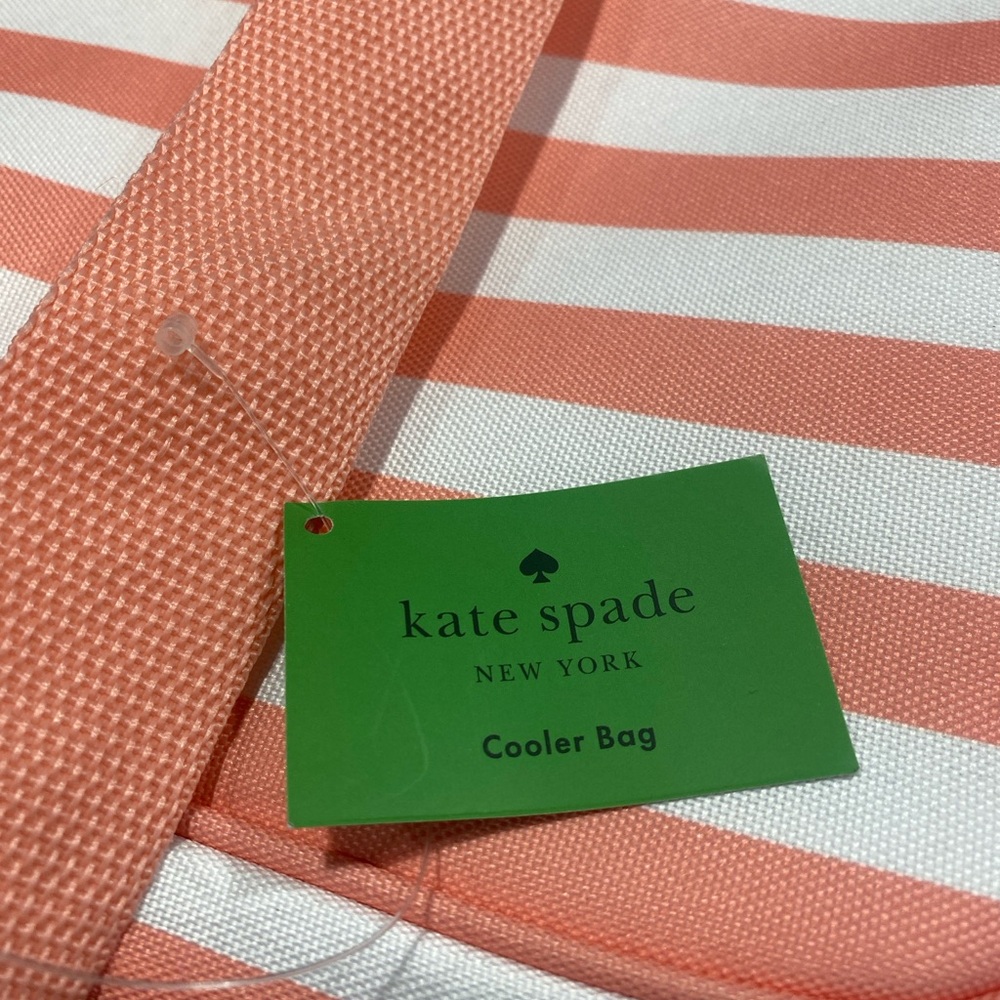 🆕♠️kate spade♠️ Cooler Bag, “Coral Stripes”♠️ - Picture 6 of 6